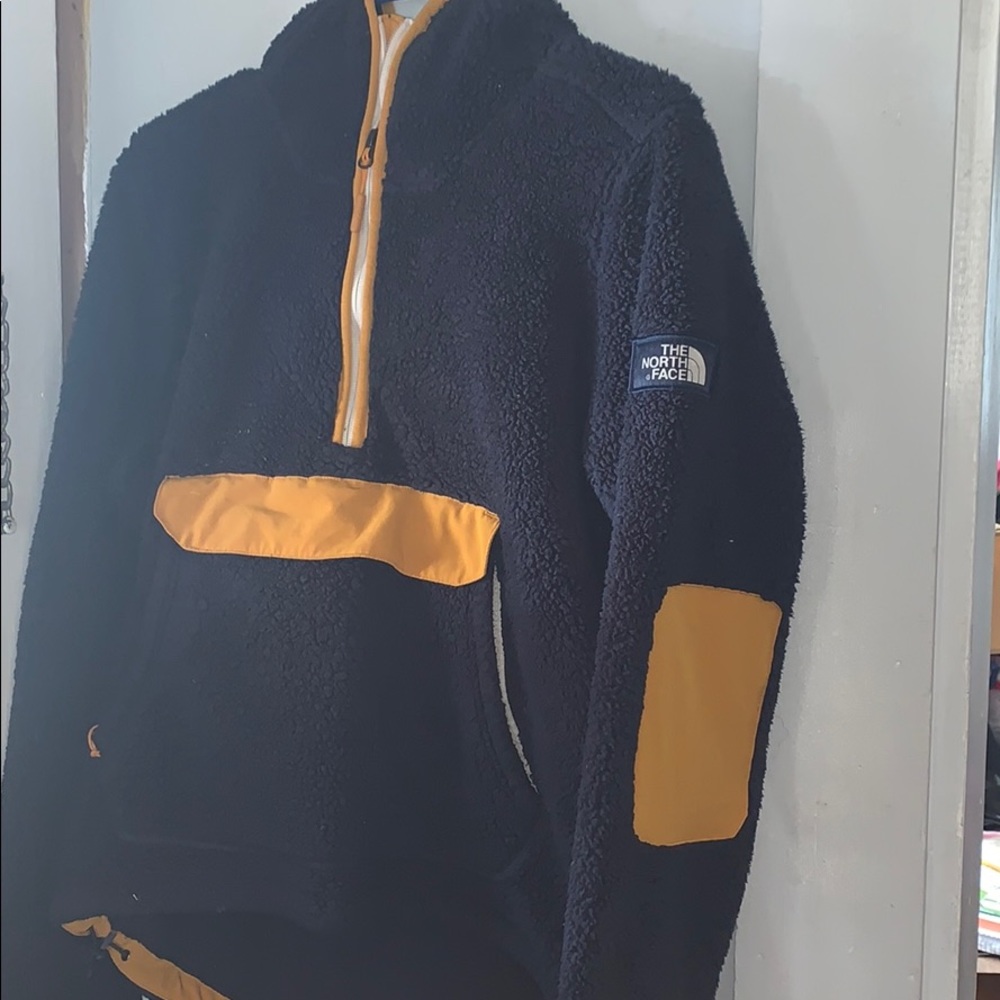 North Face Hooded Sherpa